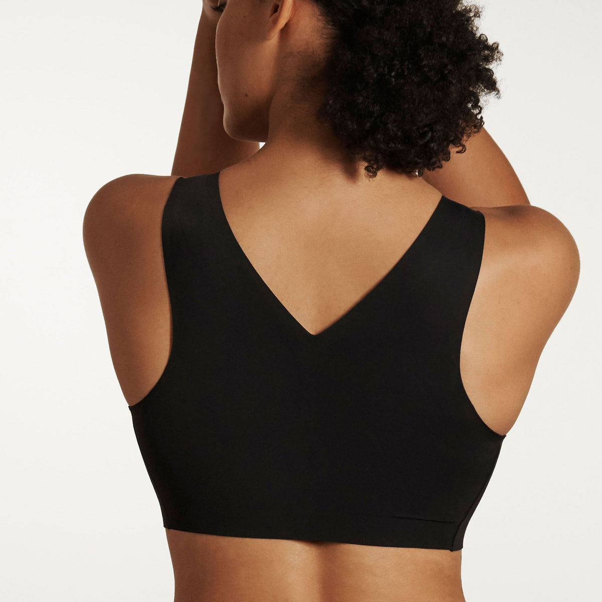 The Defy Bra: Wireless, Seamless, Smoothing Support Bra – Evelyn