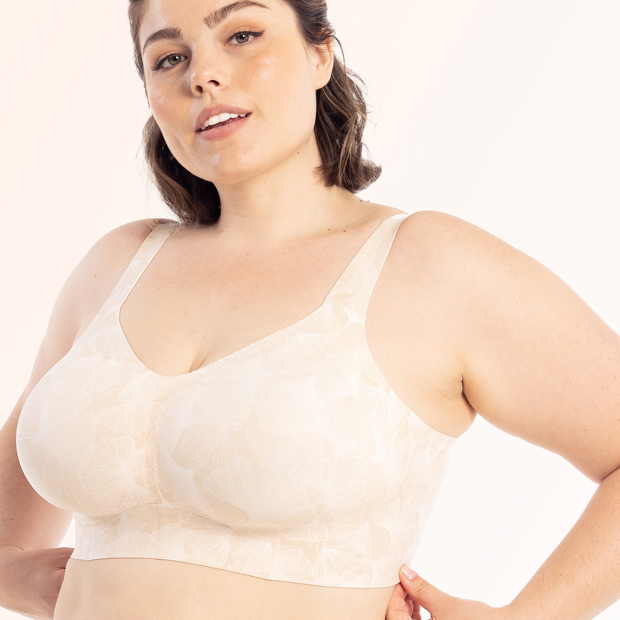 All Color: Champagne Ginkgo | flexible band hook and eye wireless bra for large busts