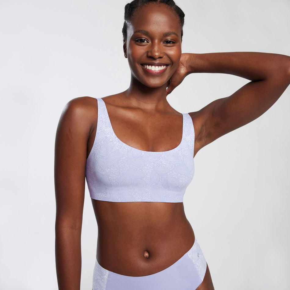 All Color: Moonstone Lace | Low neckline wireless seamless bra