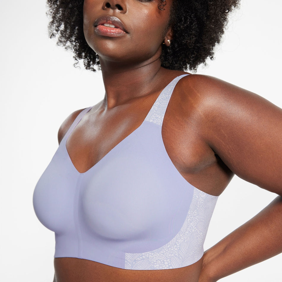 All Color: Moonstone Lace | flexible band hook and eye wireless bra