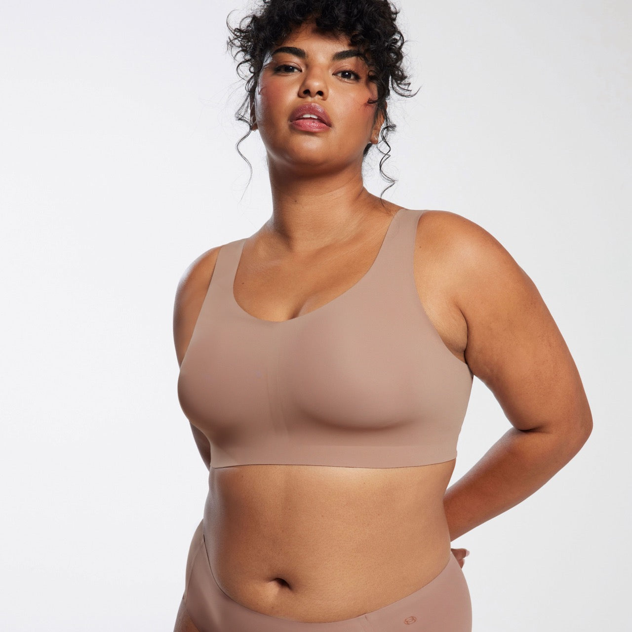 All Color: Willow | wireless seamless bra