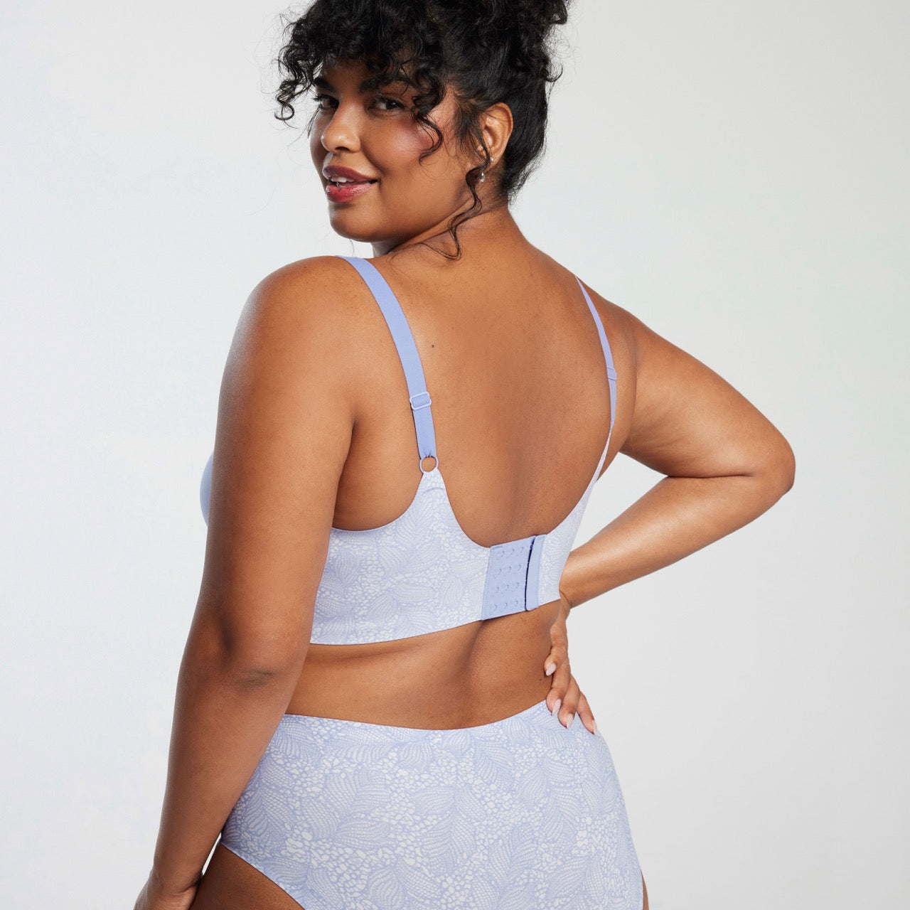 All Color: Moonstone Lace | Low neckline wireless seamless bra