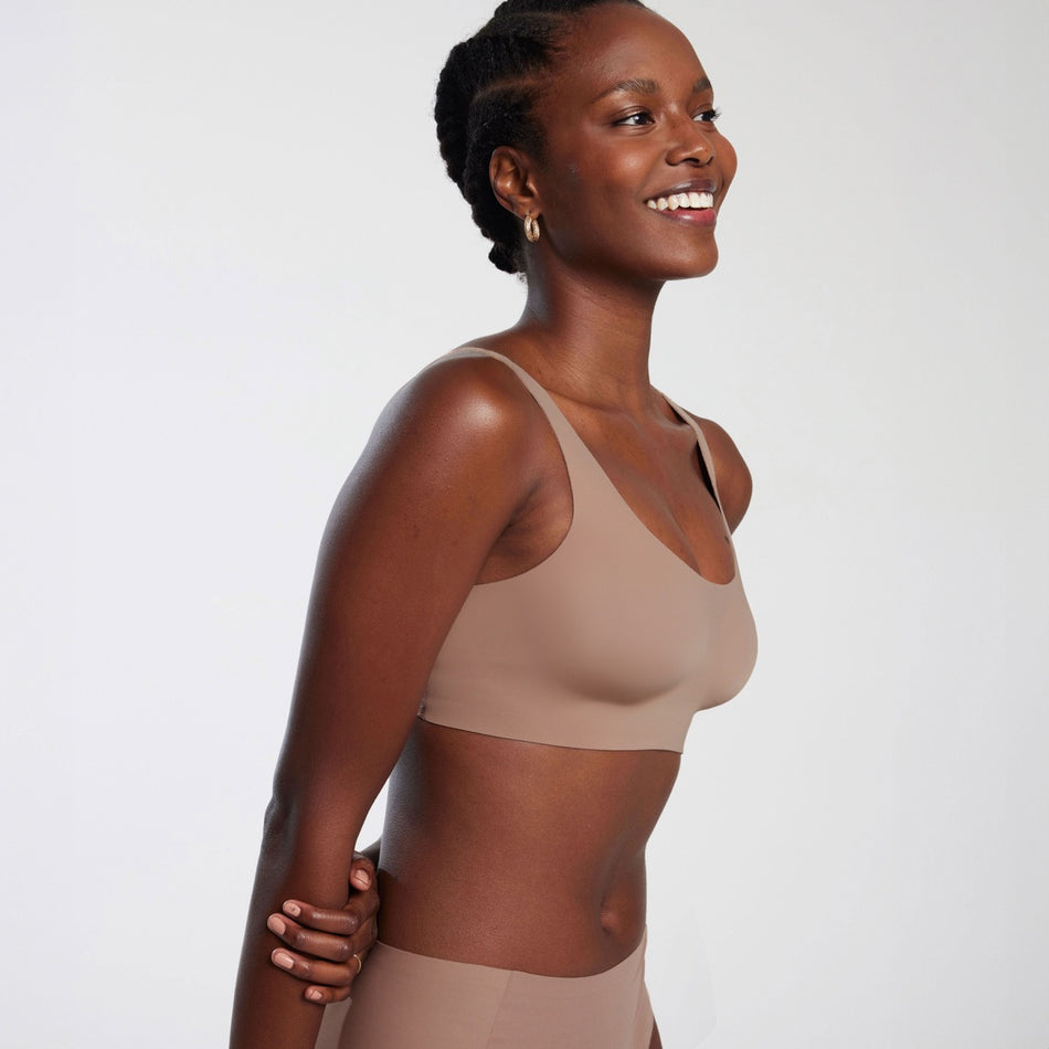 All Color: Willow | wireless seamless bra with scoop neckline