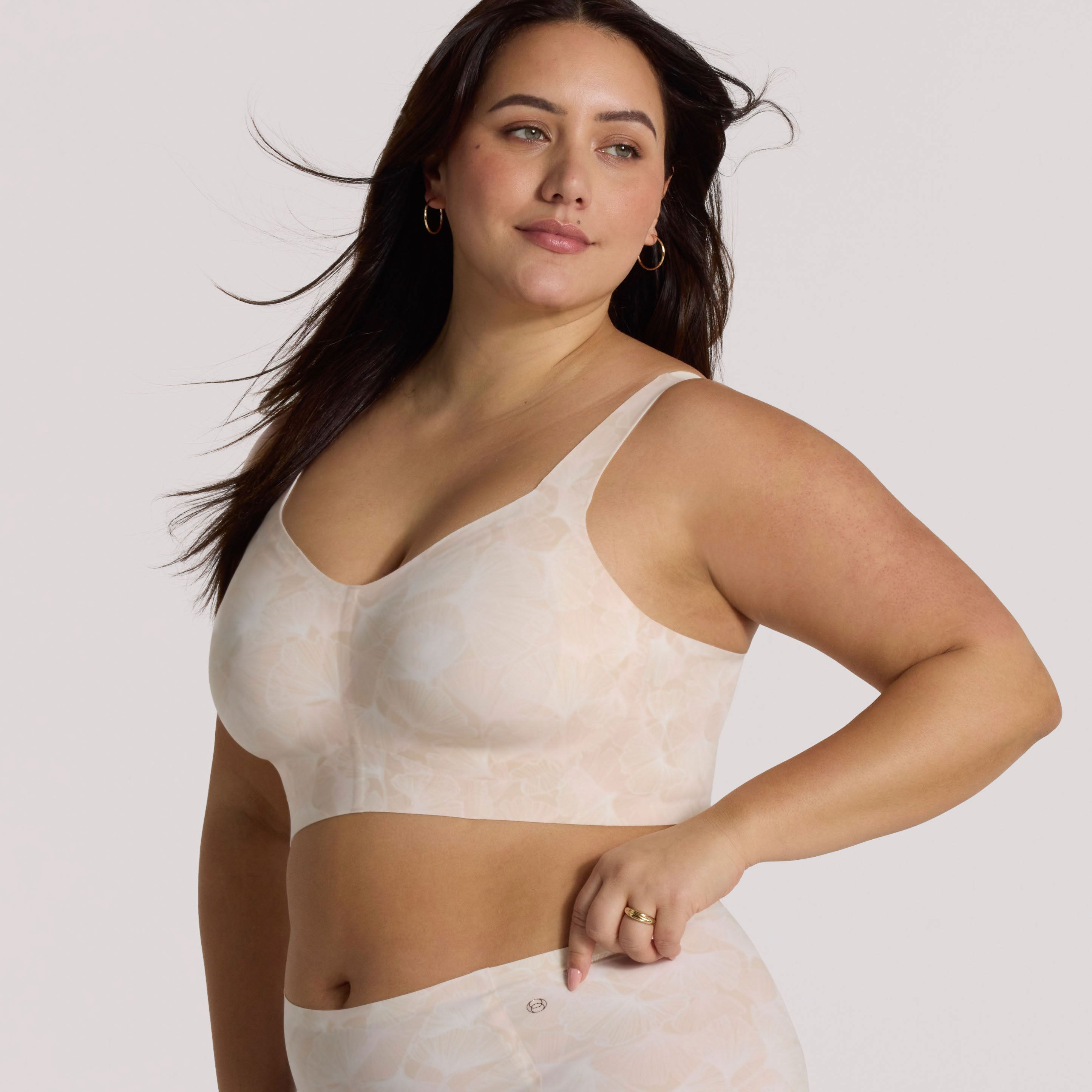 All Color: Champagne Ginkgo | Adjustable wireless bra