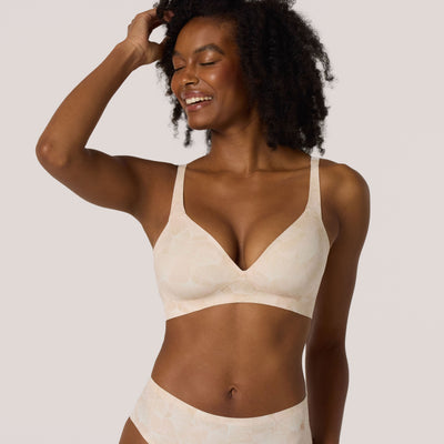 All Color: Champagne Ginkgo | Low neckline wireless seamless bra