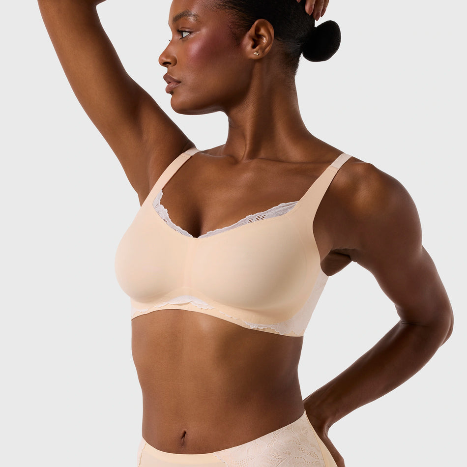 All Color: Peach Rose | Adjustable wireless bra with Lace detail