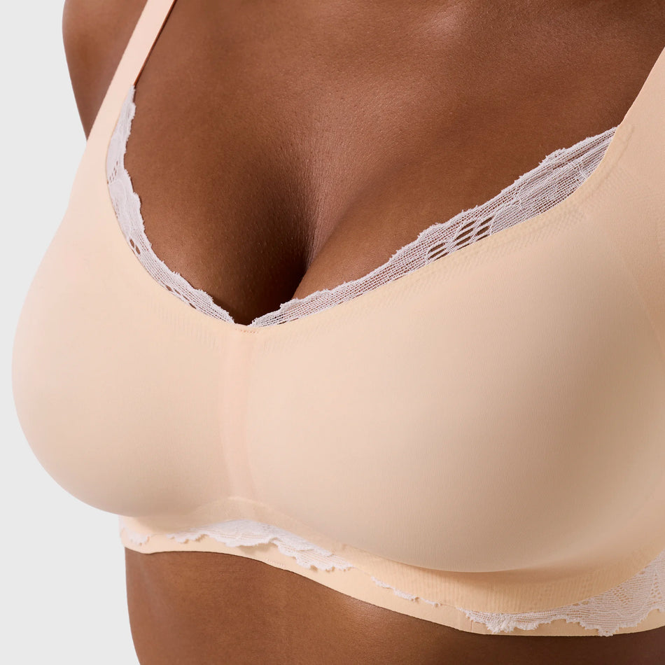 All Color: Peach Rose | Adjustable wireless bra with Lace detail
