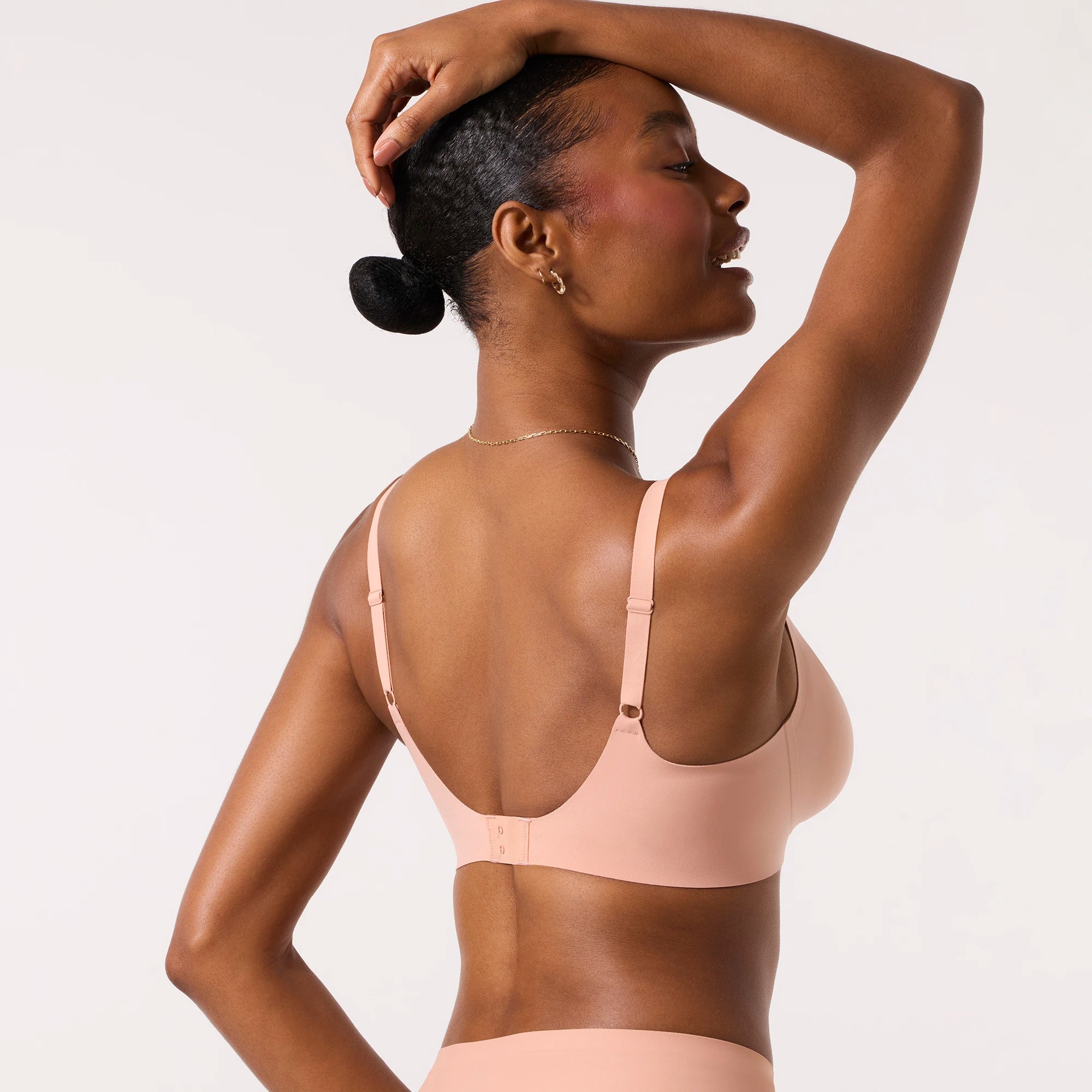 All Color: Himalayan Salt | Adjustable wireless bra with Mesh