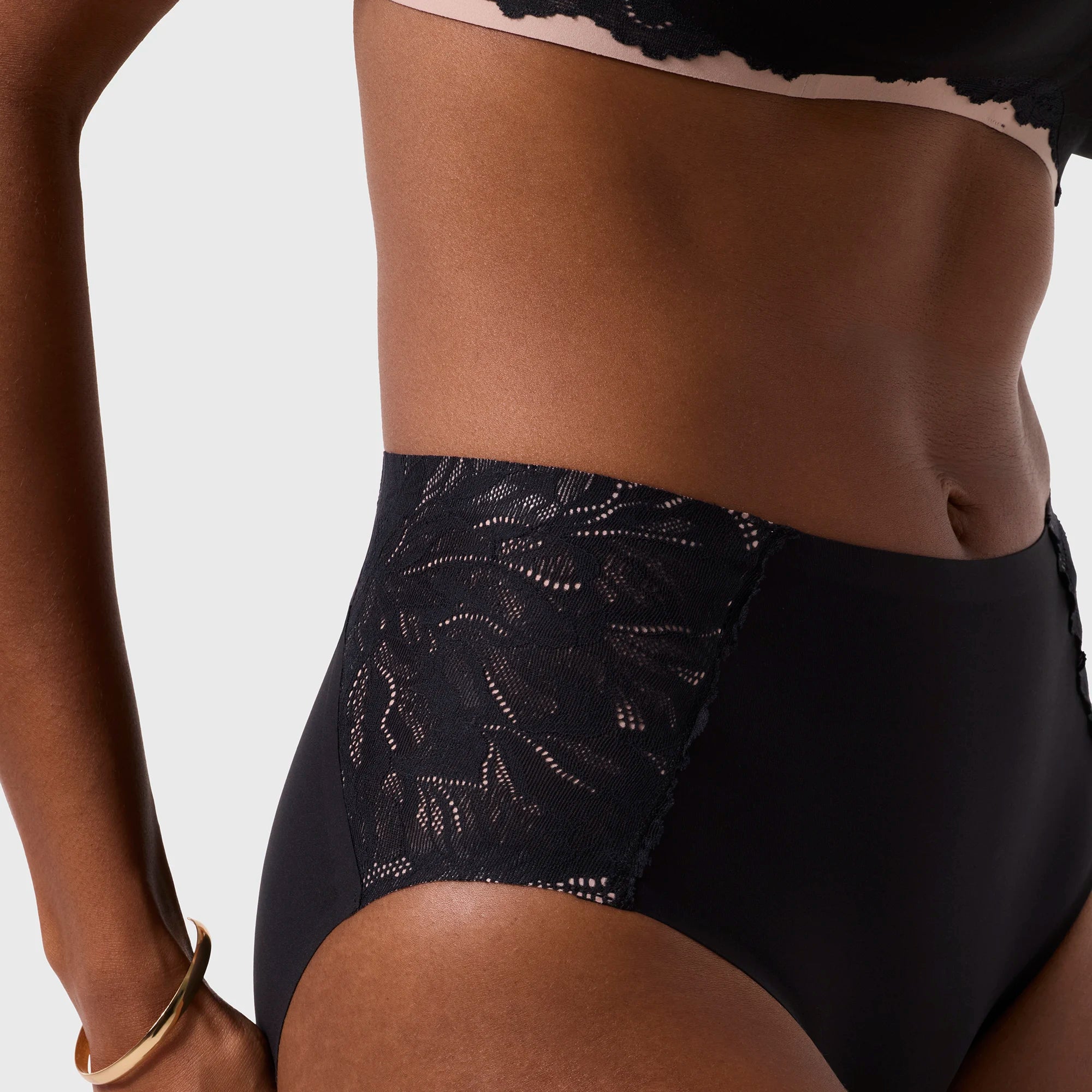 All Color: Noir Lace | seamless bikini brief underwear with Lace details