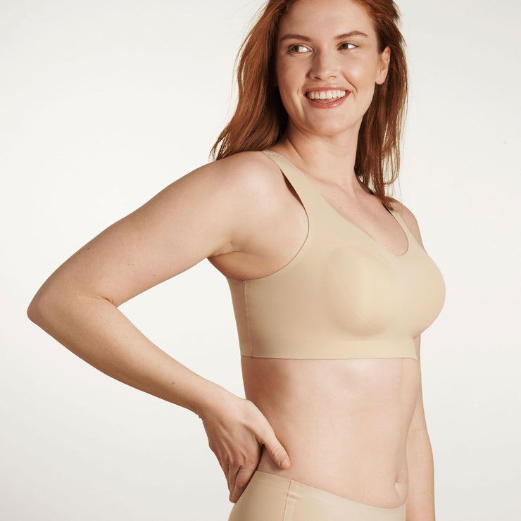 Bravo Intimates - Bra Fit Experts - This wire-free, seamless bra from Evelyn  & Bobbie will go BEYOND your expectations! When you wear this, you'll be  surprised it's wire-free because the firm