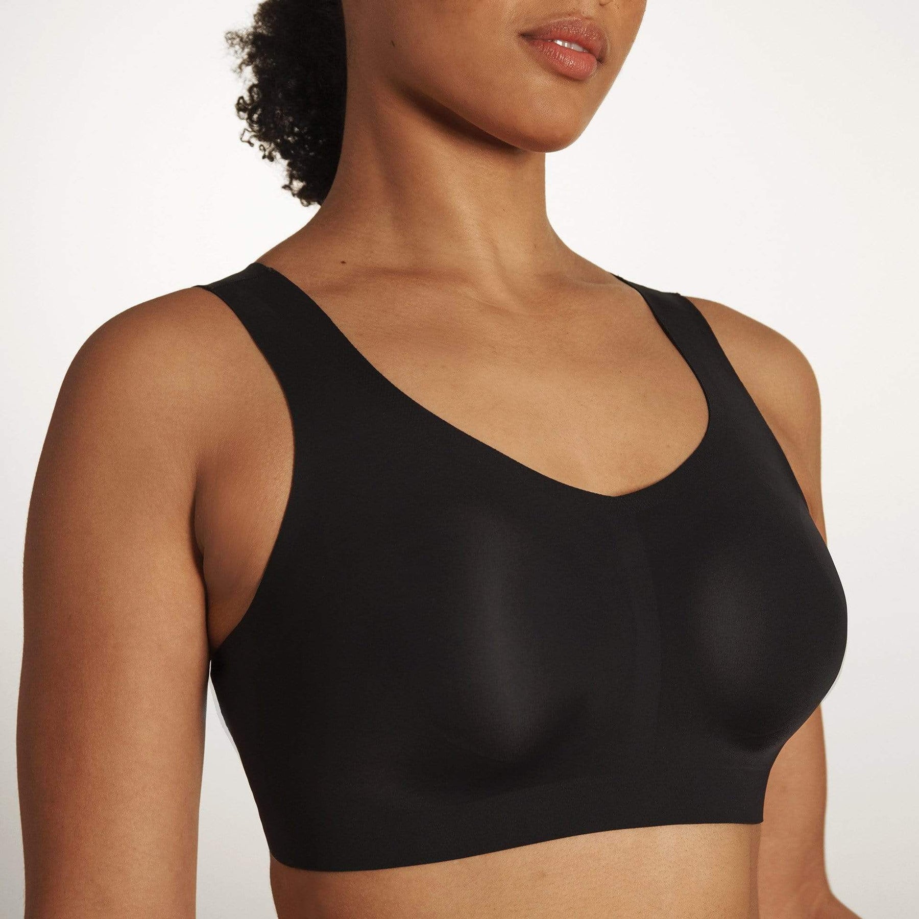 Wireless Seamless And Smoothing Bra The Defy Bra Evelyn And Bobbie