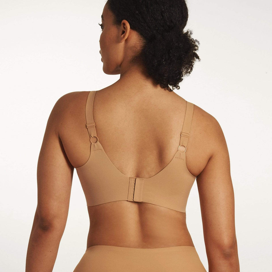 All Color: Mica | flexible band hook and eye nude tan brown wireless bra